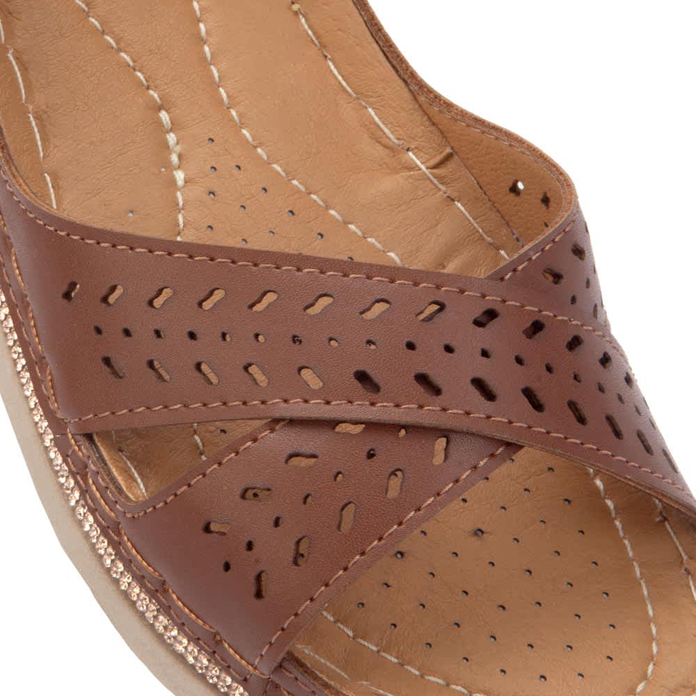 SANDALIA CONFORT ACOJINADA