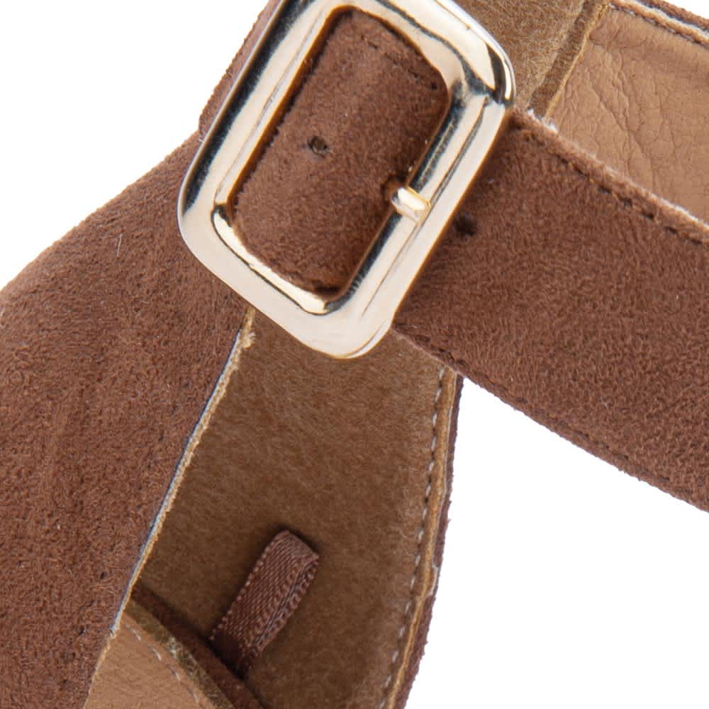 ZAPATILLA PUNTAL TACÓN DELGADO