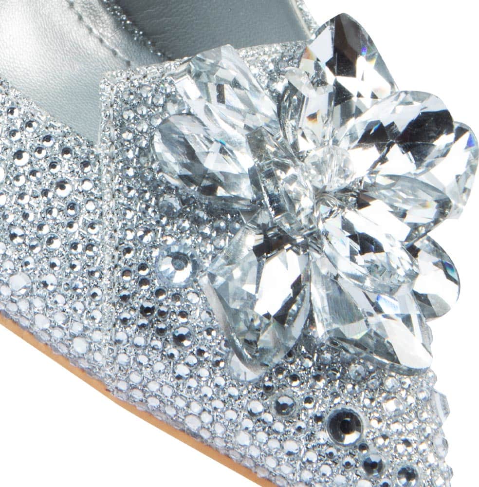 ZAPATILLA CON PEDRERÍA