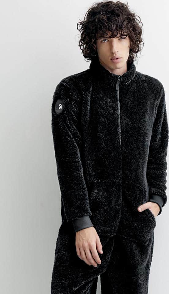 Mameluco De Peluche Con Capucha Desmontable