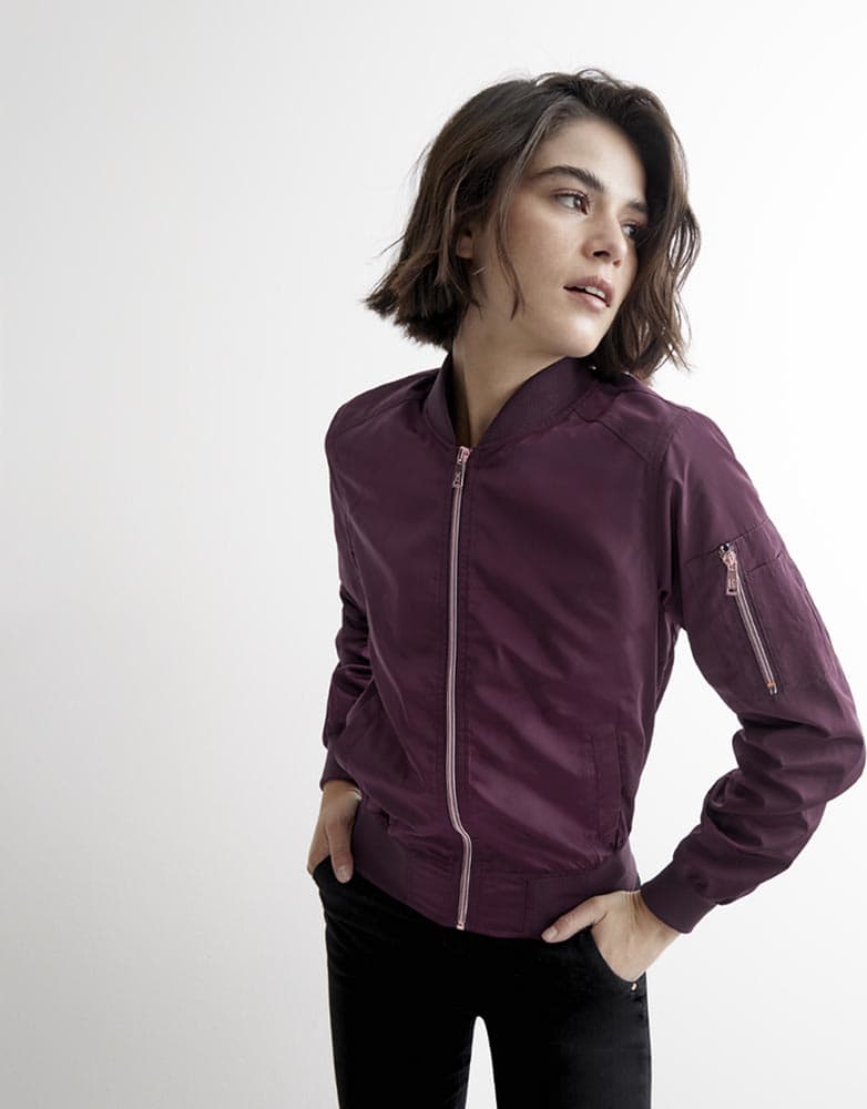 ROPA ABRIGADORA CHAMARRA HOLLY LAND KC36