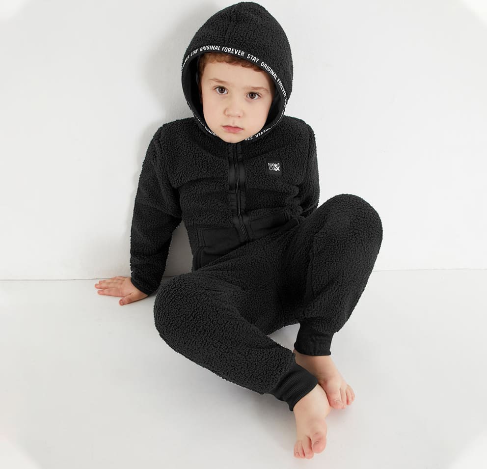 ROPA DEPORTIVA CONJUNTO/TRAJE NEXT & CO 222F