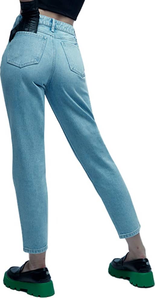 JEANS CORTE MOM SÚPER CINTURA ALTA