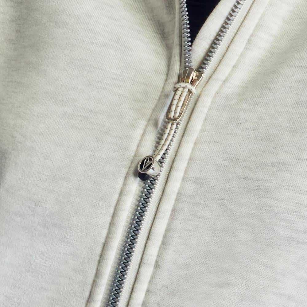 SUDADERA DE MODA CON CAPUCHA