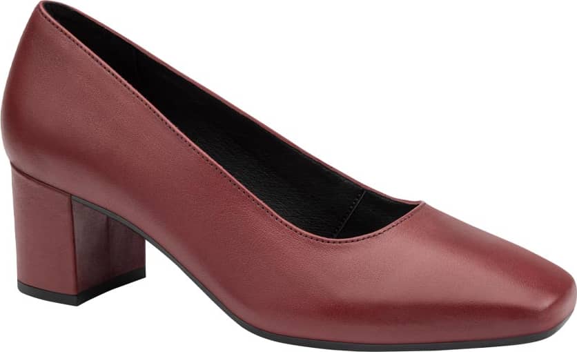 ZAPATILLA DE PIEL TACON BAJO CERRADA