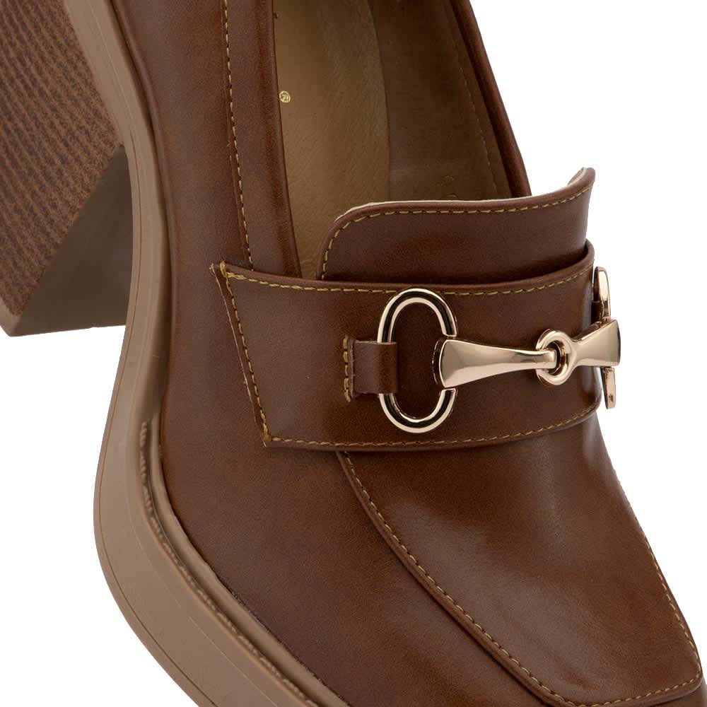 MOCASIN PLATAFORMA CON TACON