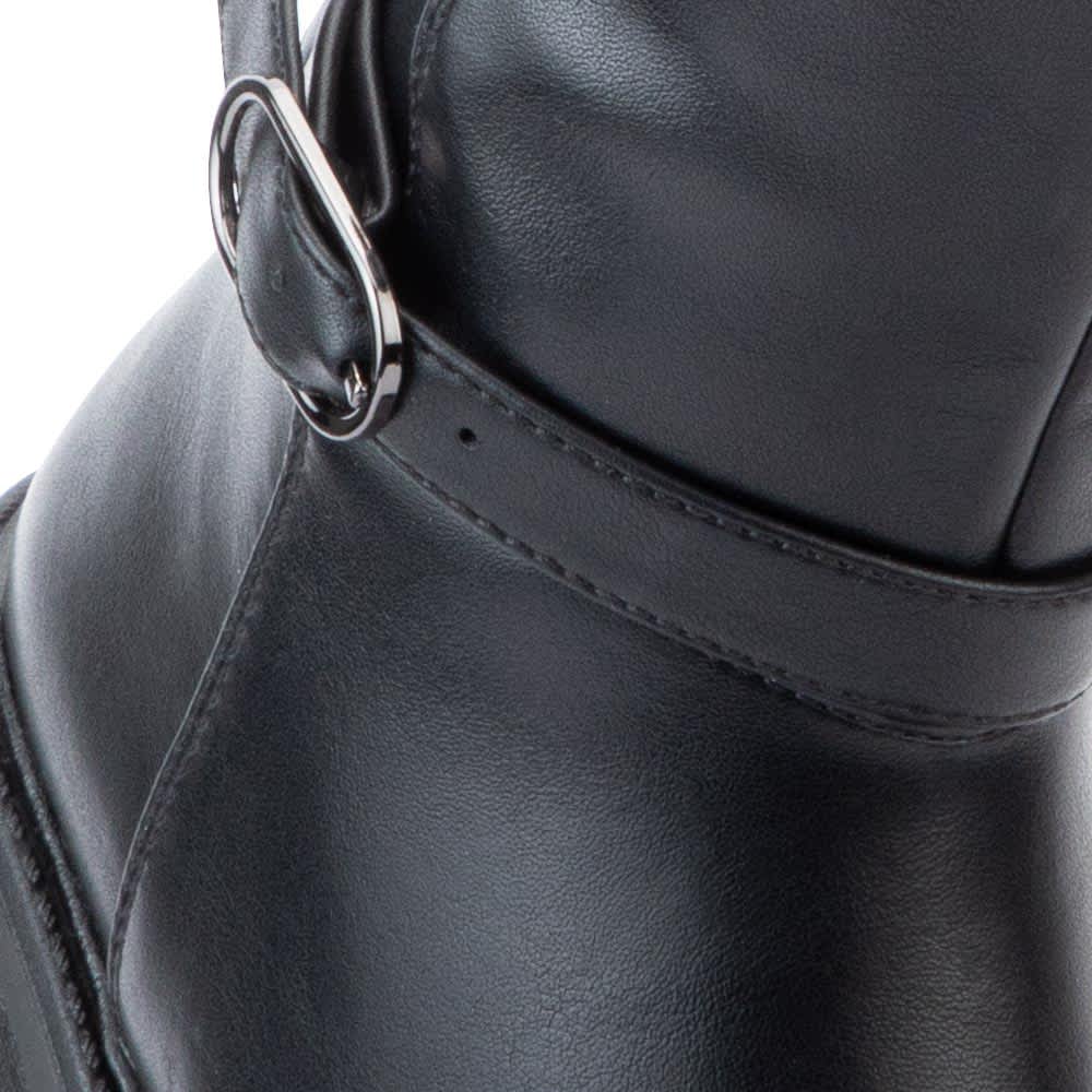 BOTA MONTAR PU CON LICRA EN TUBO HEBILLA Y PLACA METÁLICA