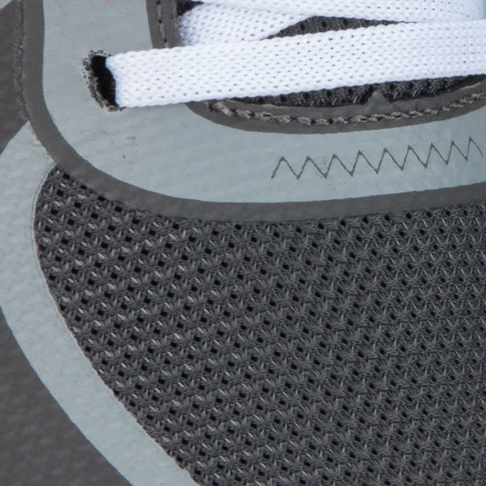 TENIS URBANO CASUAL AGUJETA