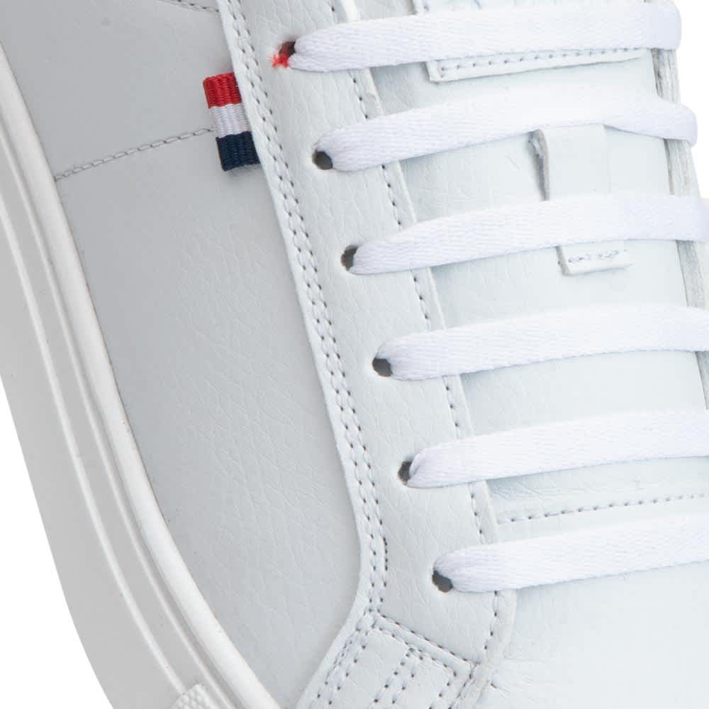 TENIS URBANO CASUAL AGUJETA