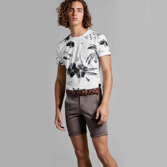 Bermuda Casual Cafe para Hombre D.E.E.P Selection ST85 Conceptos