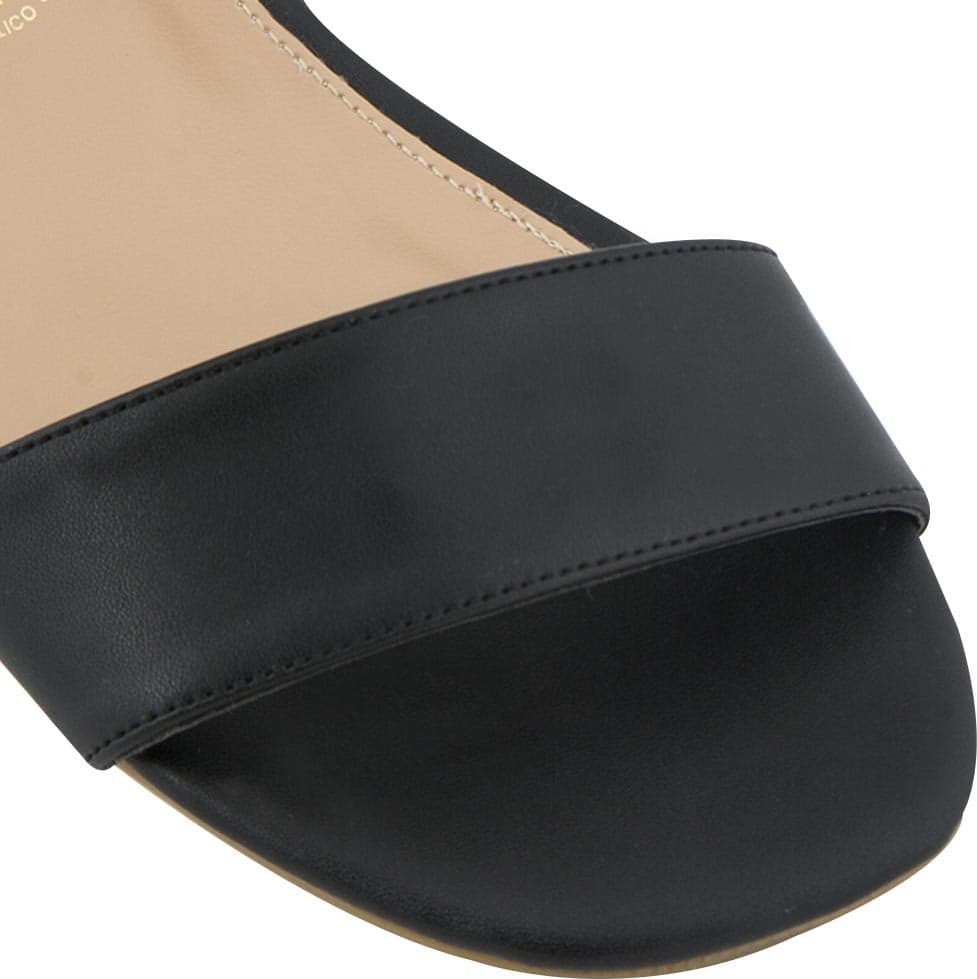 KIT CASUAL SANDALIA YAELI 1010