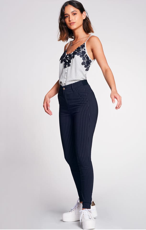 ROPA CASUAL PANTALON HOLLY LAND 2133