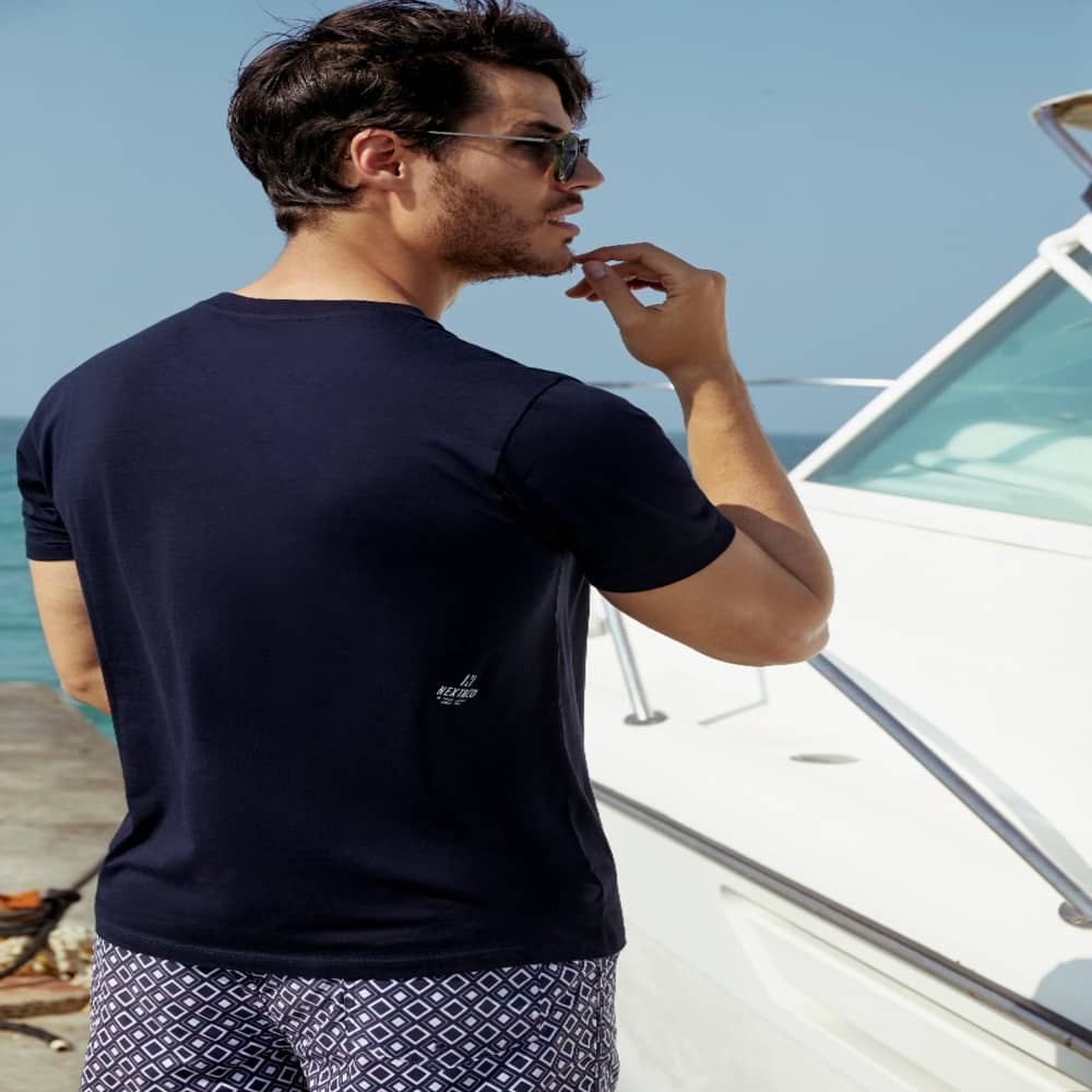 ROPA CASUAL PLAYERA NEXT & CO G0D5