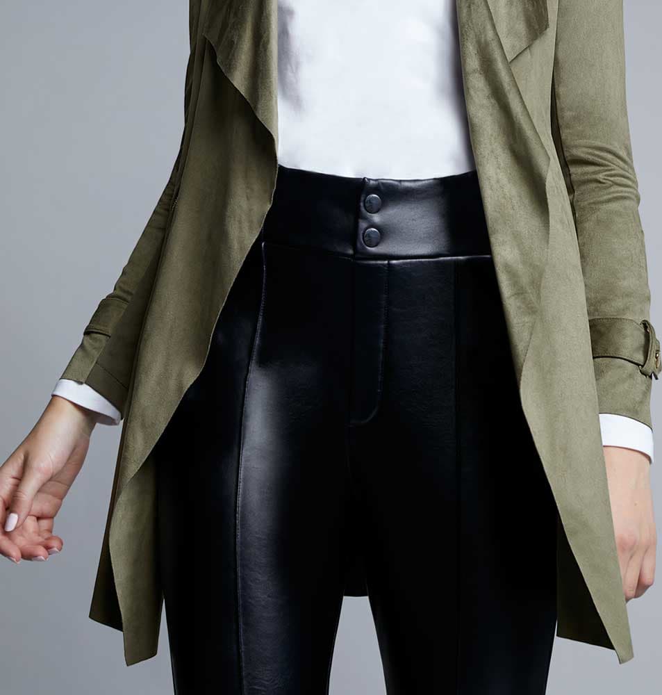 ROPA ABRIGADORA ENSAMBLE HOLLY LAND 2039