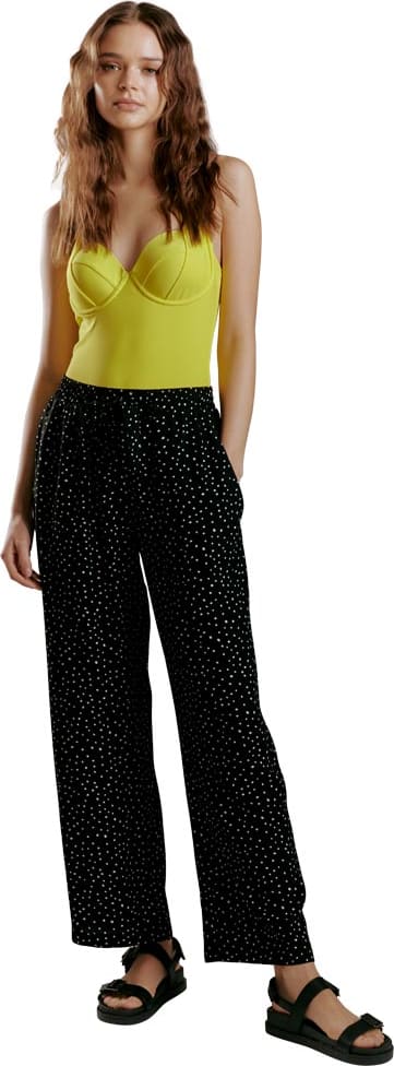 PANTALON CASUAL PIERNA ANCHA CINTURA ALTA