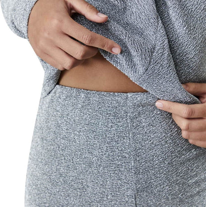 PANTALÓN RECTO EFECTO BRILLOSO