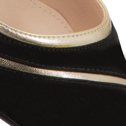 ZAPATILLA PUNTAL TACÓN DELGADO