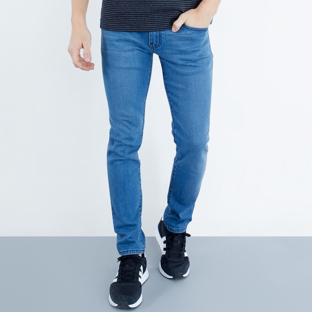 ROPA CASUAL JEANS GOGA 2022