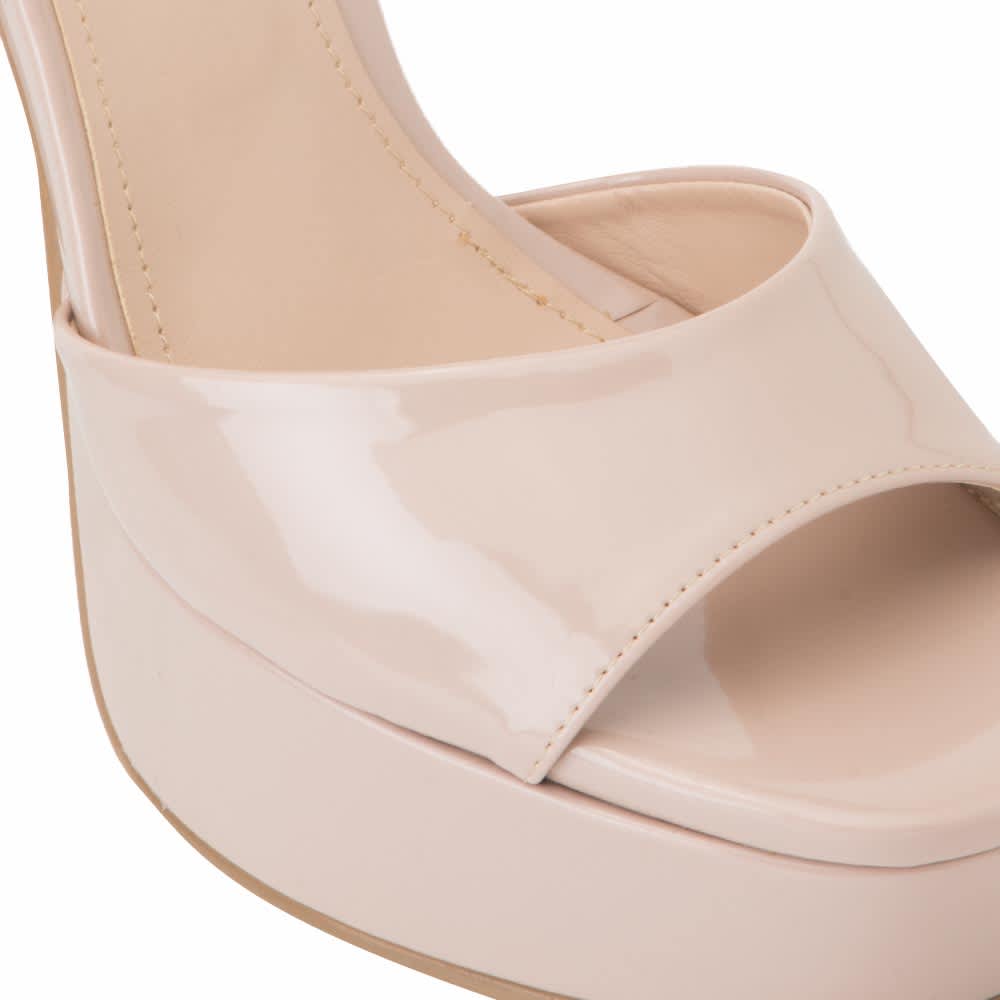 SANDALIA TACÓN PLATAFORMA