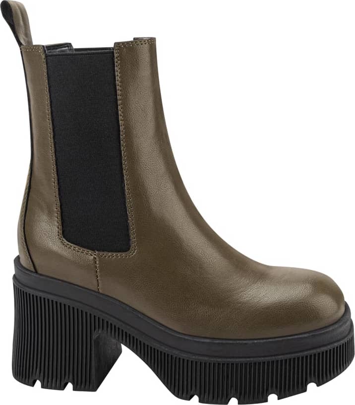 Moto Bota Belinda Peregrin Ch01