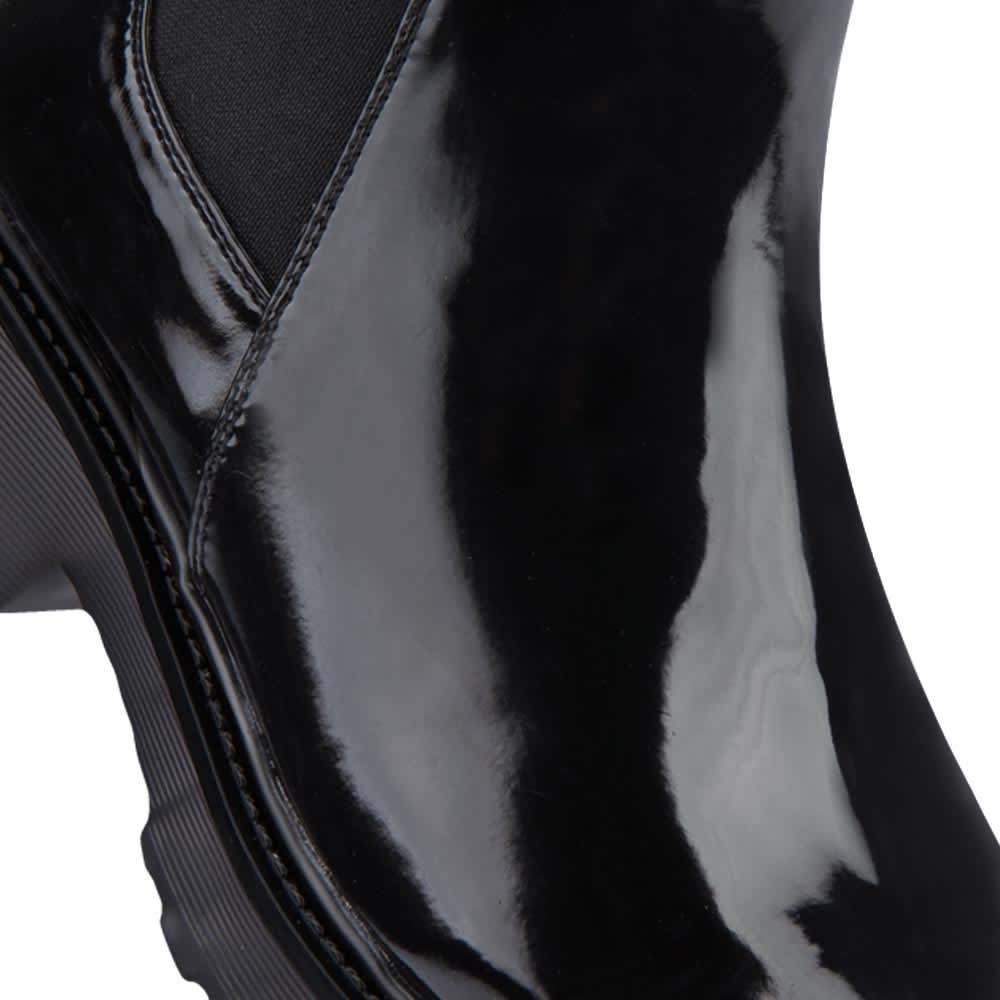 Bota Chelsea Charol Liso Suela Traslucida