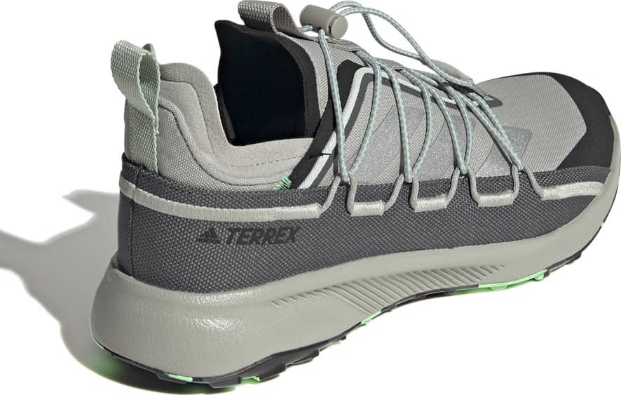 Tenis Outdoor Terrex Voyager 21