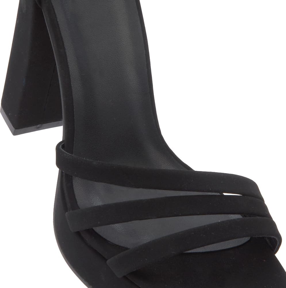 SANDALIA TACÓN PLATAFORMA TIRAS