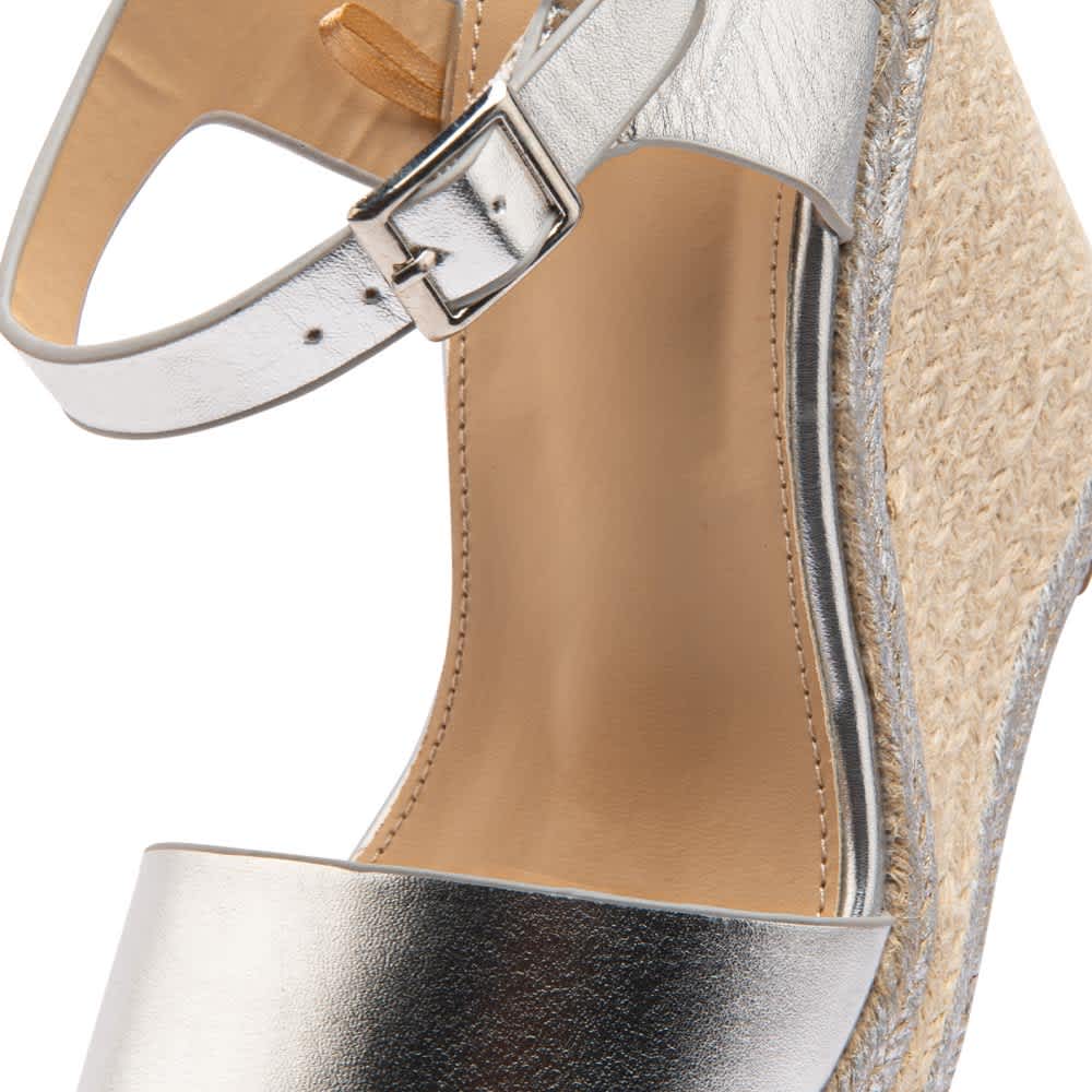 SANDALIA PLATAFORMA YUTE METÁLICA