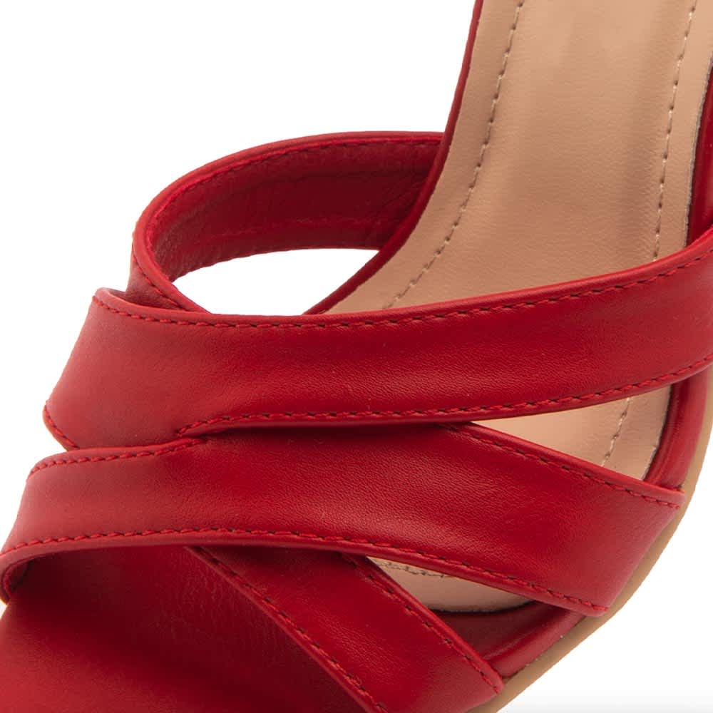 SANDALIA TACÓN ANCHO BÁSICO