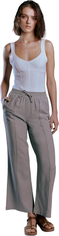 PANTALON CASUAL PIERNA ANCHA CINTURA ALTA