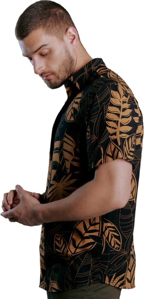 CAMISA REGULAR FIT DE VISCOSA MANGA CORTA