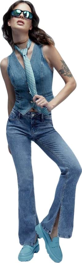 JEANS CORTE CAMPANA SÚPER CINTURA ALTA