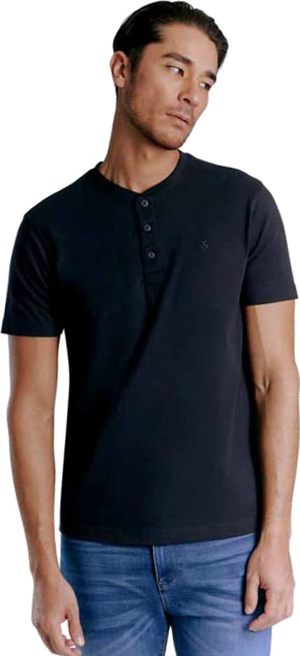 PLAYERA DE MODA CUELLO HENLEY