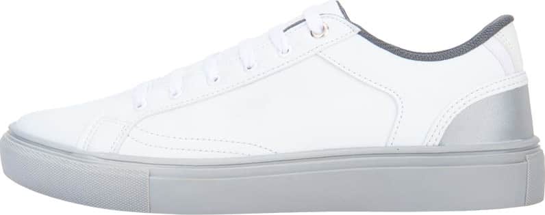 TENIS URBANO CASUAL AGUJETA