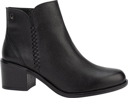 BOTA CASUAL PIEL VACUNO CON DETALLE TEJIDO