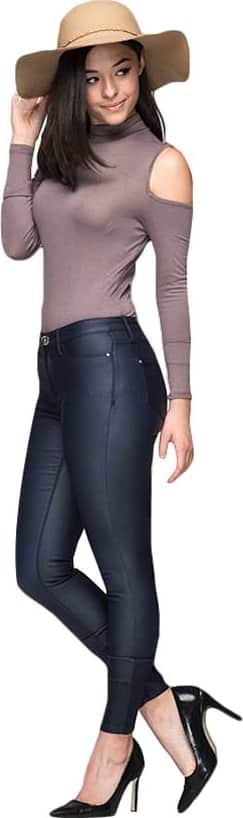 ROPA CASUAL PANTIBLUSA HOLLY LAND 8824