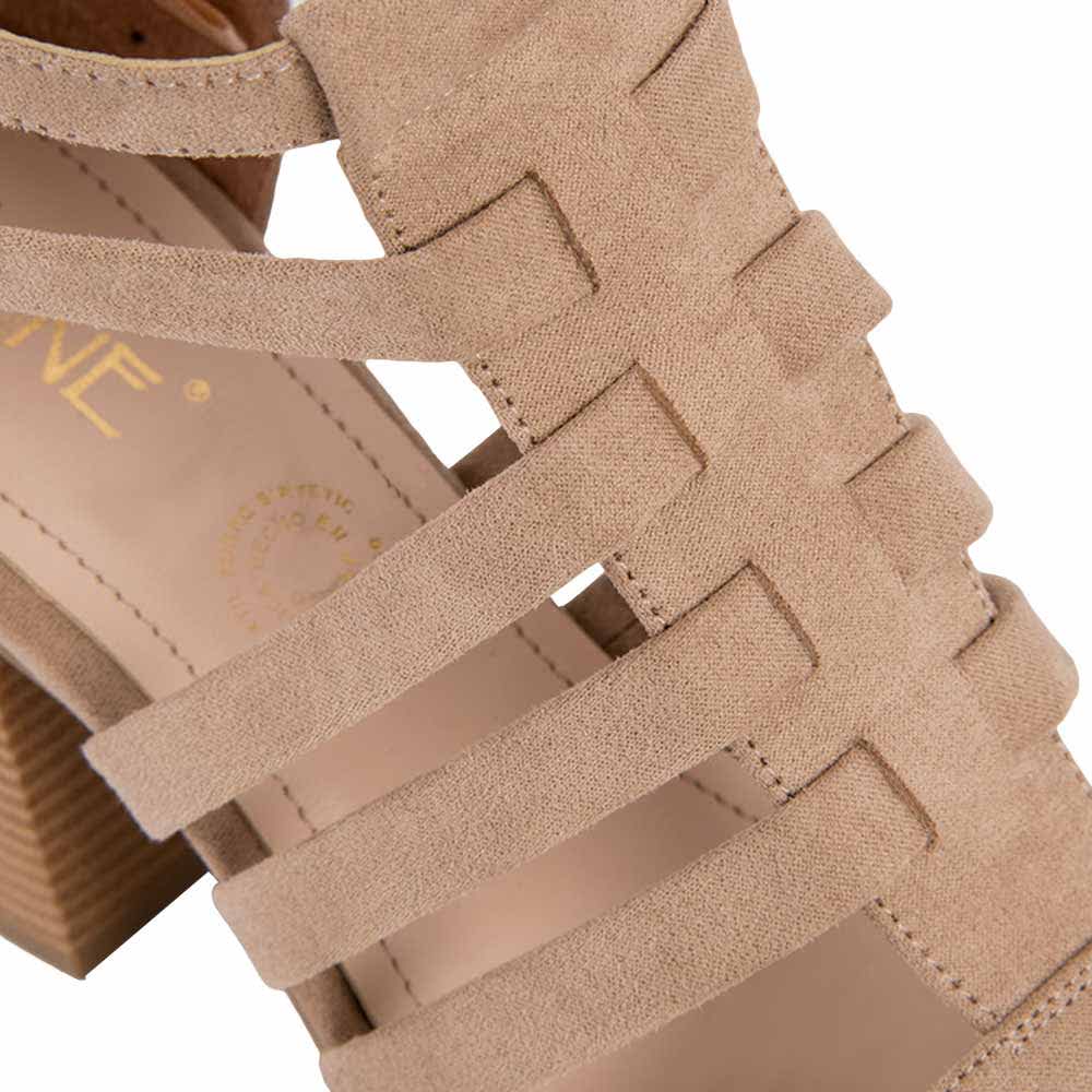 CASUAL SANDALIA VI LINE 9002