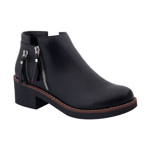 Black Casual Boots TIERRA BENDITA 8201