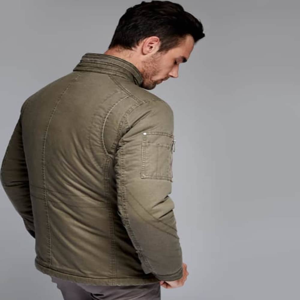 ROPA ABRIGADORA CHAMARRA GOODYEAR T400