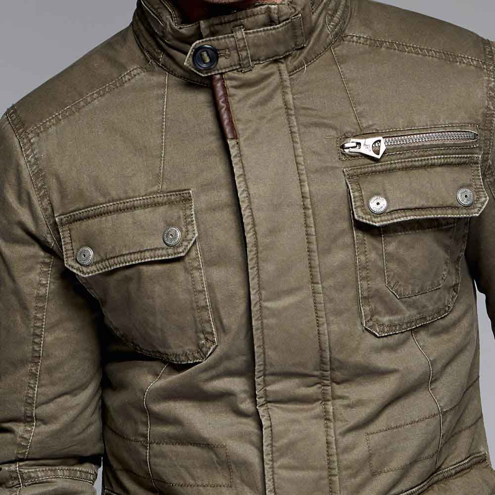 ROPA ABRIGADORA CHAMARRA GOODYEAR T400