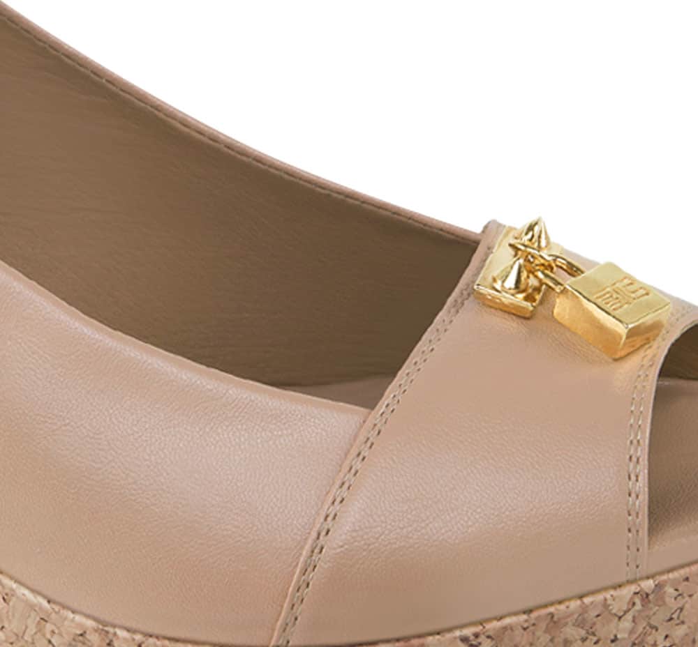 CASUAL MEDIA PLATAFORMA VI LINE 1596