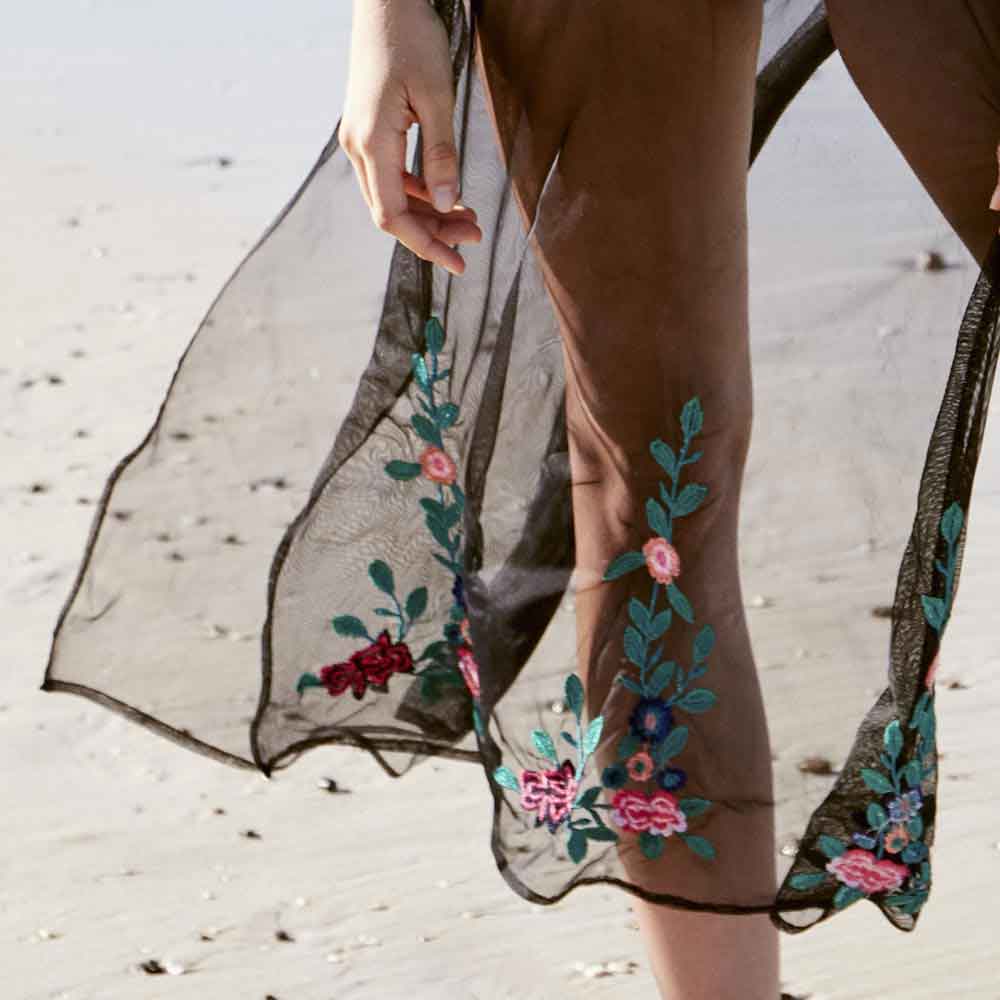 ROPA DE PLAYA SALIDA DE PLAYA HOLLY LAND M376