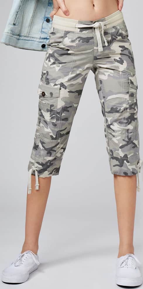 ROPA CASUAL CAPRI/PESCADOR/NIKER HOLLY LAND 9200