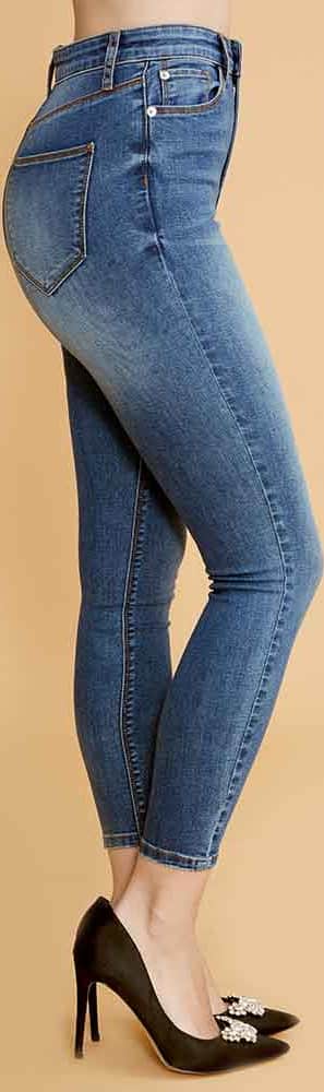 ROPA CASUAL JEANS ATMOSPHERE DNM CH5D