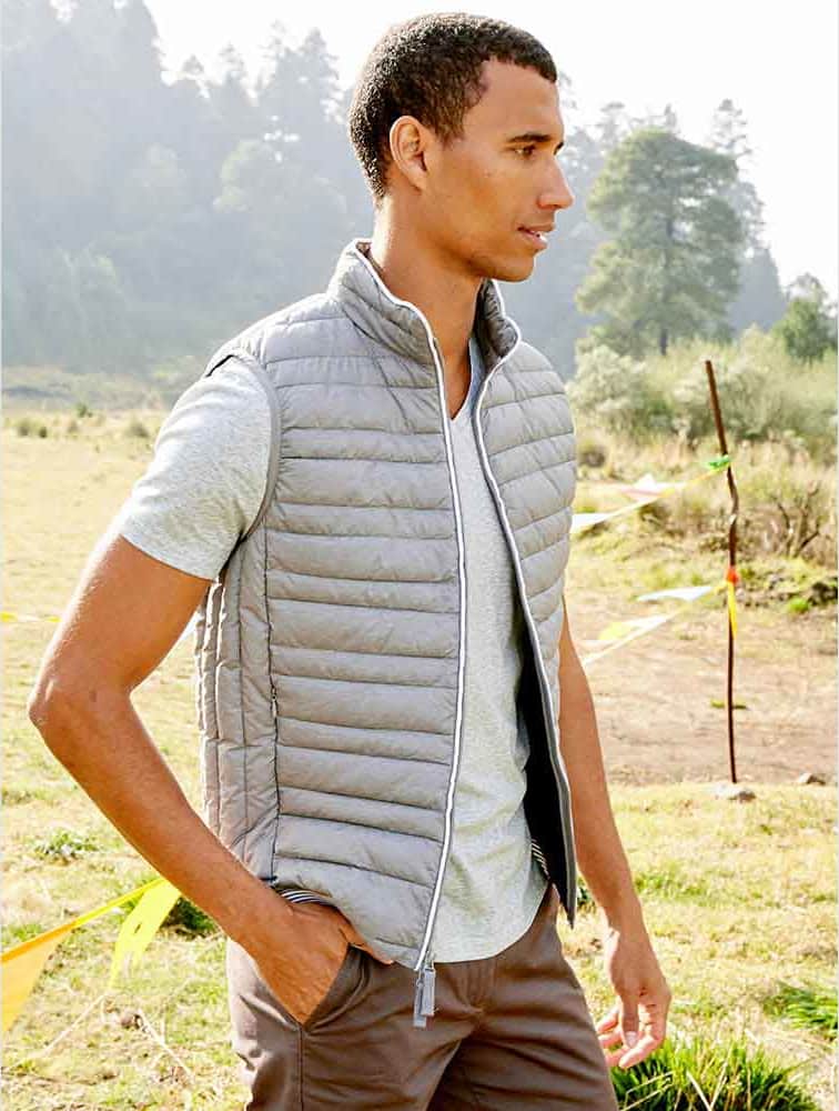 ROPA ABRIGADORA CHALECO D.E.E.P SELECTION AX8N