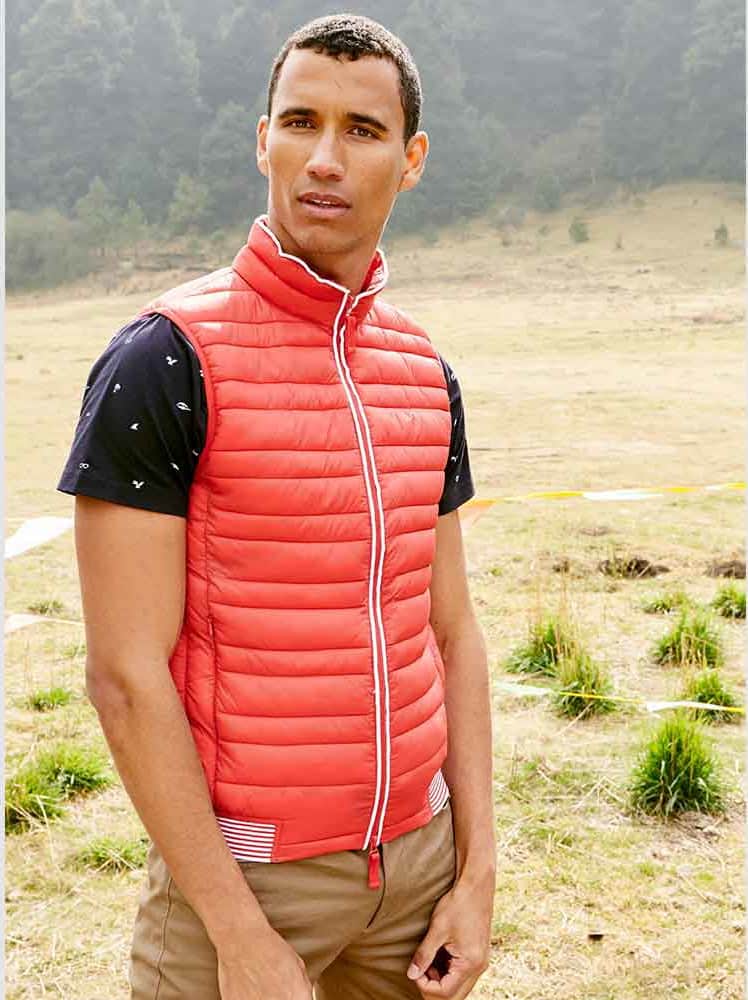 ROPA ABRIGADORA CHALECO D.E.E.P SELECTION AX8N