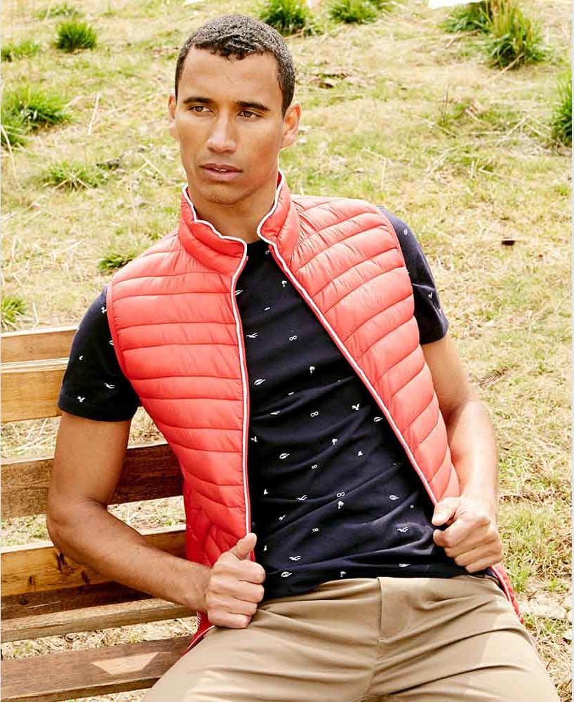 ROPA ABRIGADORA CHALECO D.E.E.P SELECTION AX8N