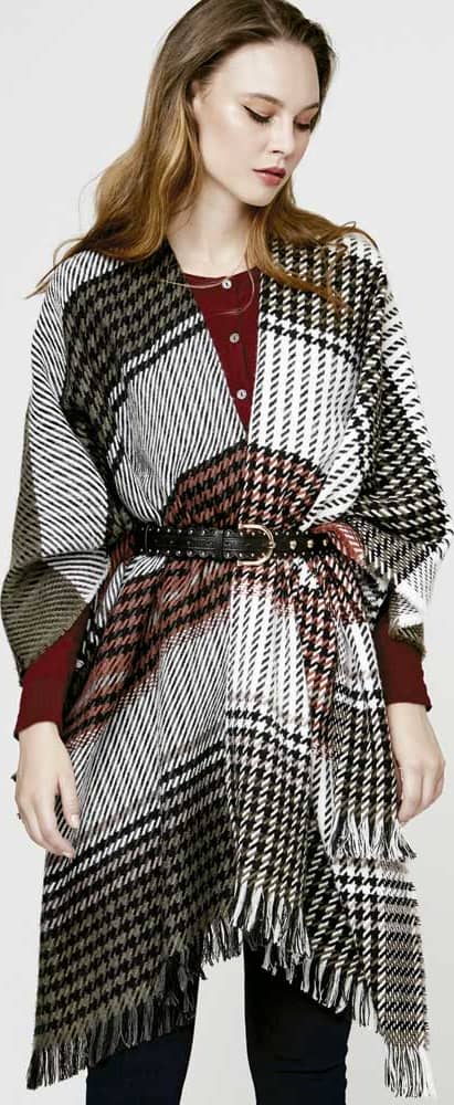 ROPA ABRIGADORA PONCHO/CAPA HOLLY LAND NN16