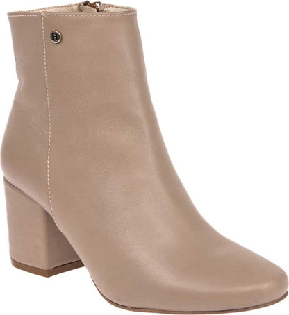 VESTIR BOTA HISPANA 2912