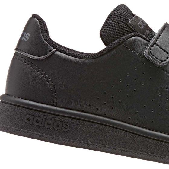 TENIS CASUALES ADIDAS ADVANTAGE C 222 ~ NIÑO Negro CORE FOOTWEAR